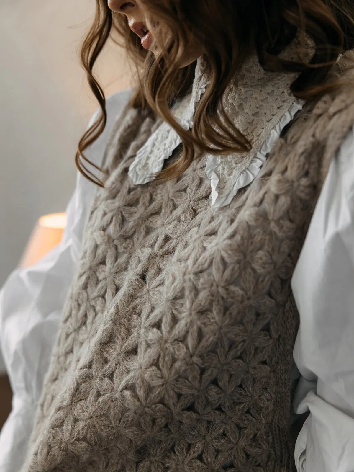 ita ito knitwear femme woman gilet flor sans manche baby alpaga beige 004