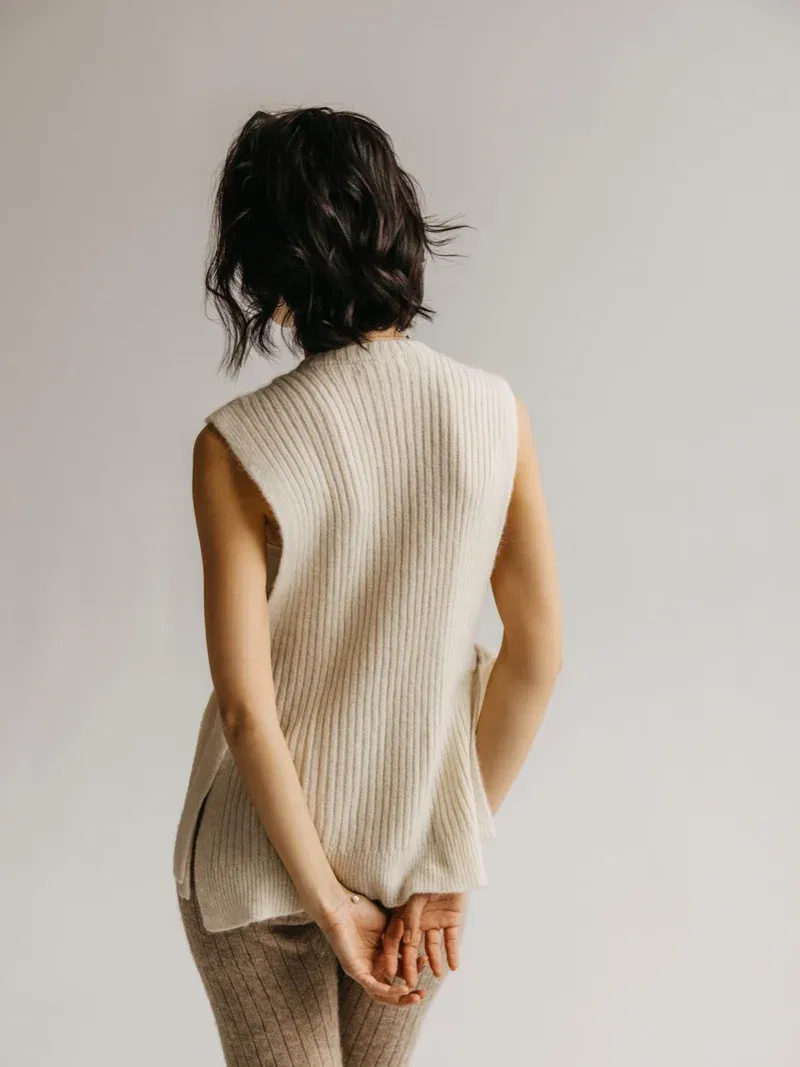 Jasmine Vest - White