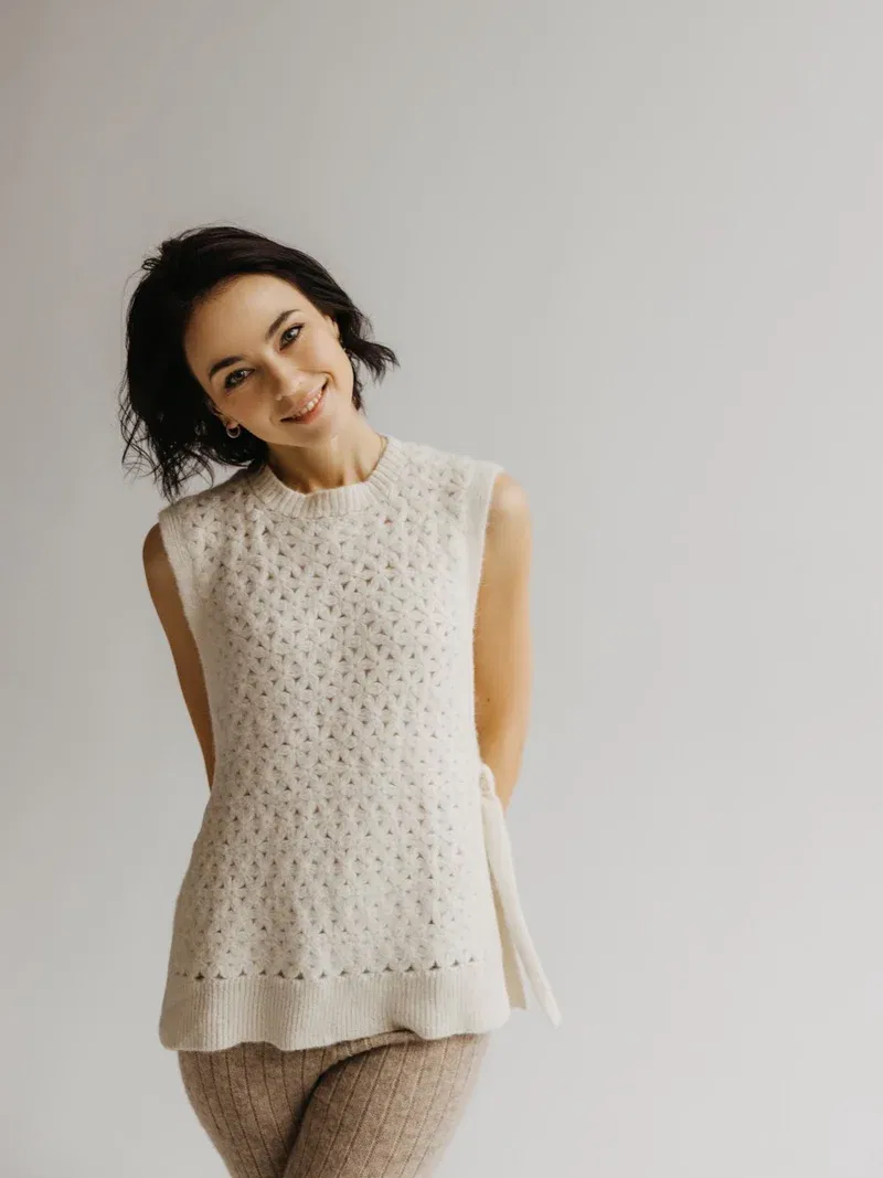 Jasmine Vest - White