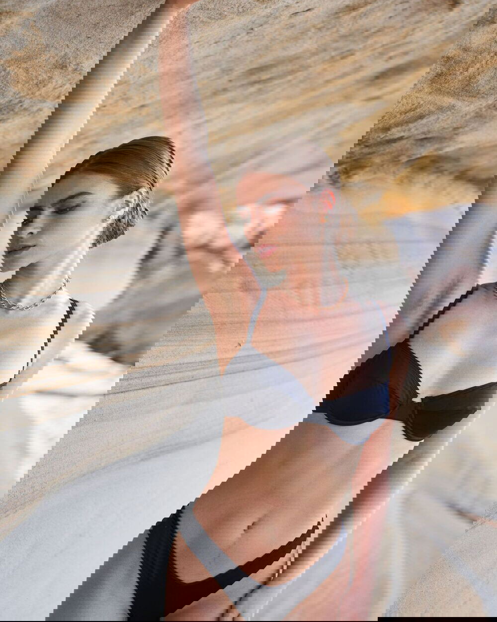 The Balconnette Aegina - Black