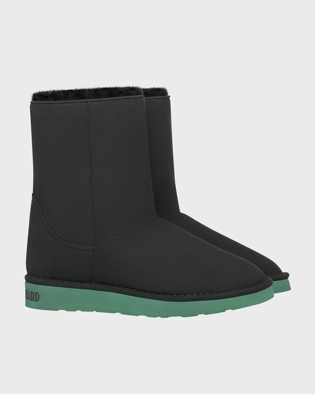 Vegan ugg-like boots in black with green sole – cruelty-free and unique