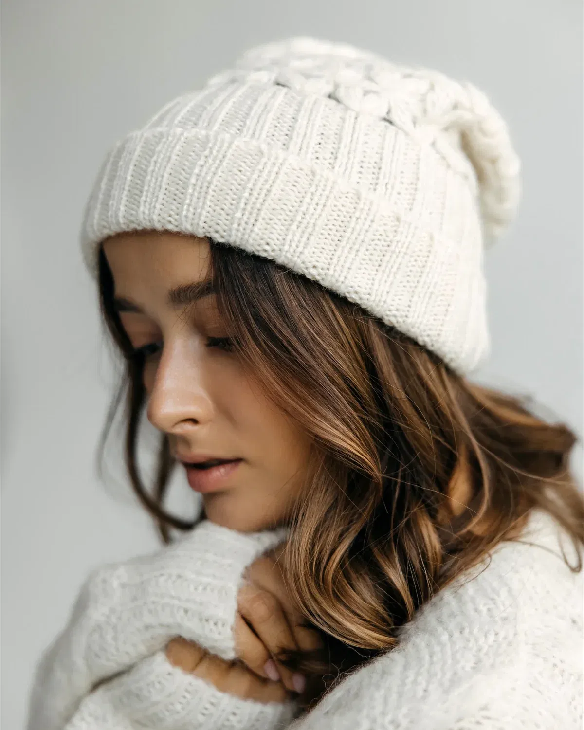 Jasmine Bonnet - White