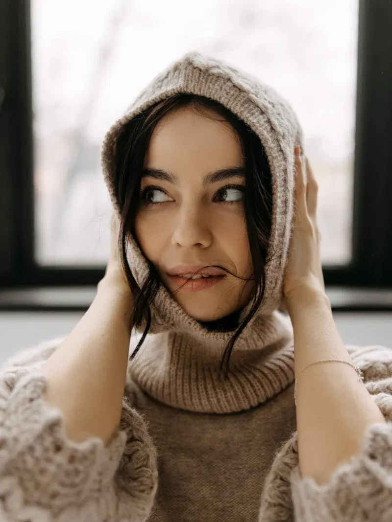 Jasmin Balaclava - Light Brown