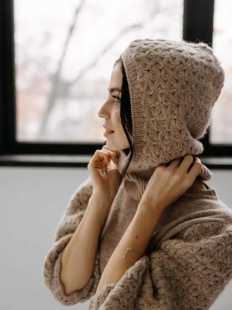 Jasmin Balaclava - Light Brown