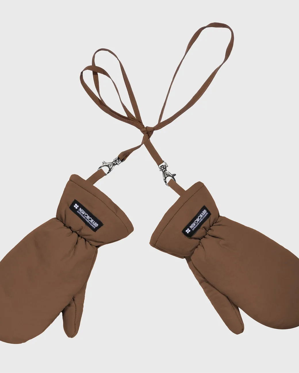 Brown vegan winter gloves made from recycled materials with adjustable strap connectors. - The New Orchard - ⁠Warm Brown