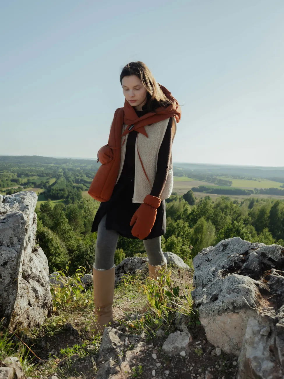 Brown vegan winter gloves made from recycled materials, styled with a cinnamon jacket outdoors. - The New Orchard - ⁠Fresh Cinnamon