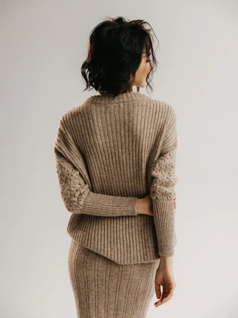 Jasmine Sweater - Light Brown