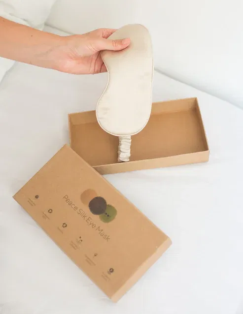 Deeya Uni organic silk night mask 3 Deeya Uni organic silk night mask