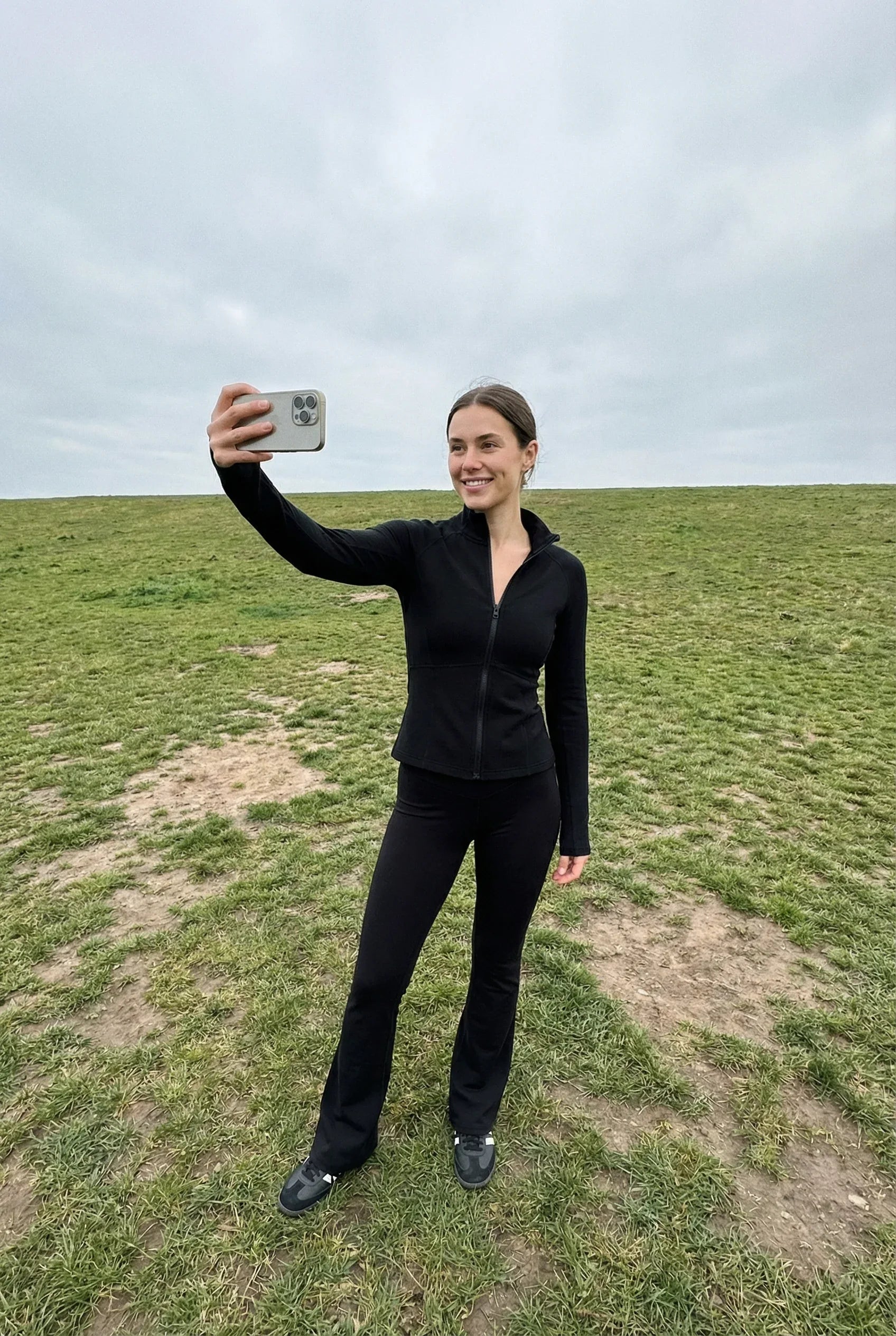 Merino Wool Zip Longsleeve - Black - Zubek.Co