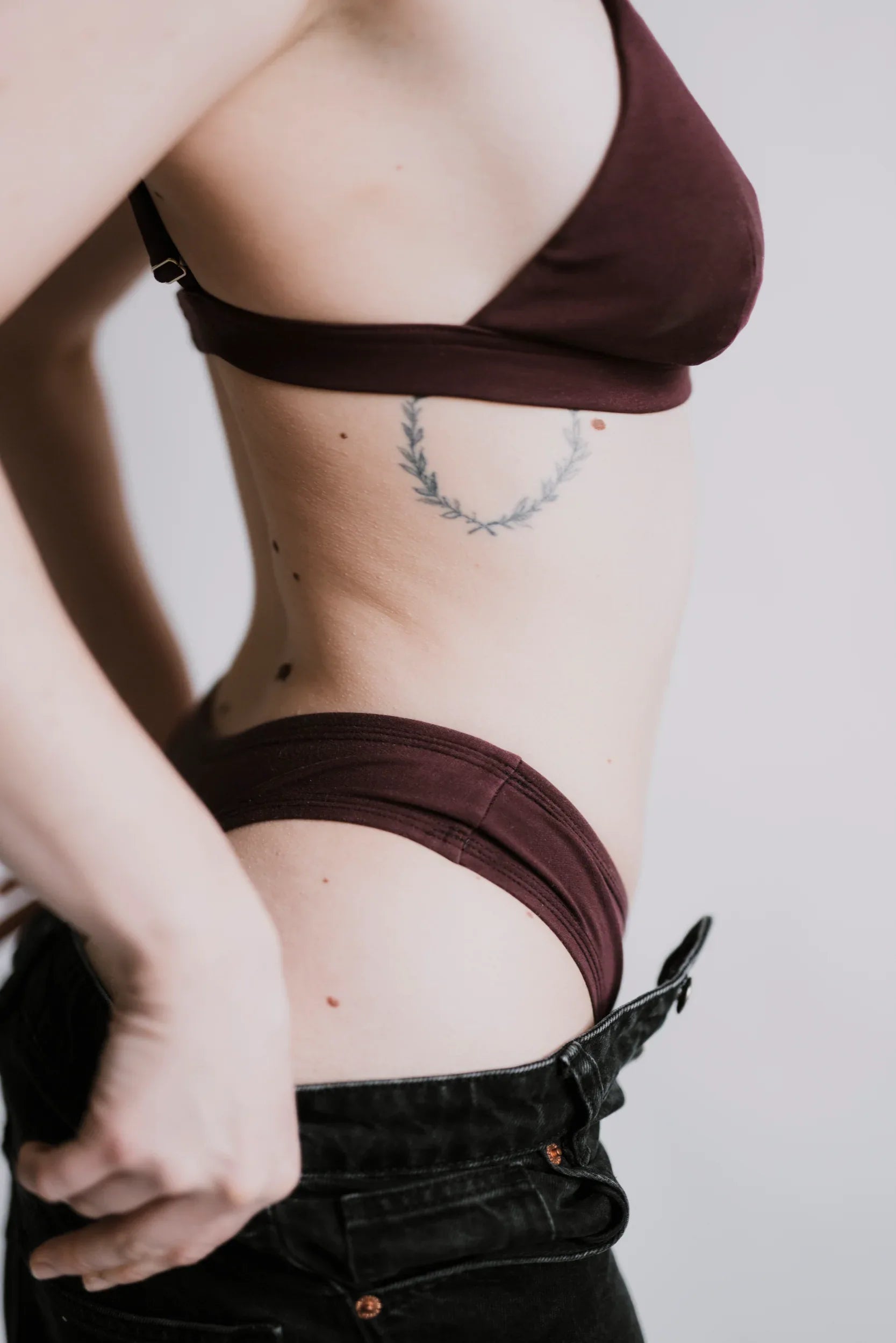 SeaCell Bra - Burgundy 4 Women's SeaCell Bra - Burgundy - Zubek.Co