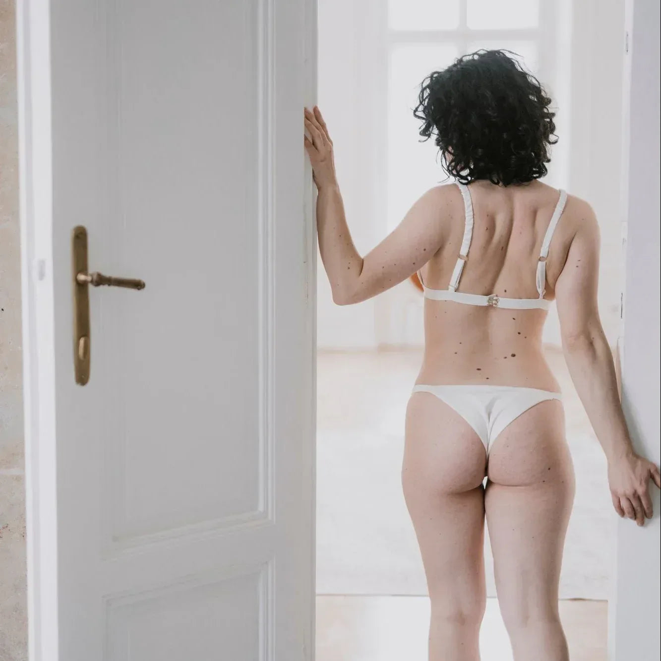 Silk Brazilian Briefs – White 4 Silk Bra – White - Zubek.Co