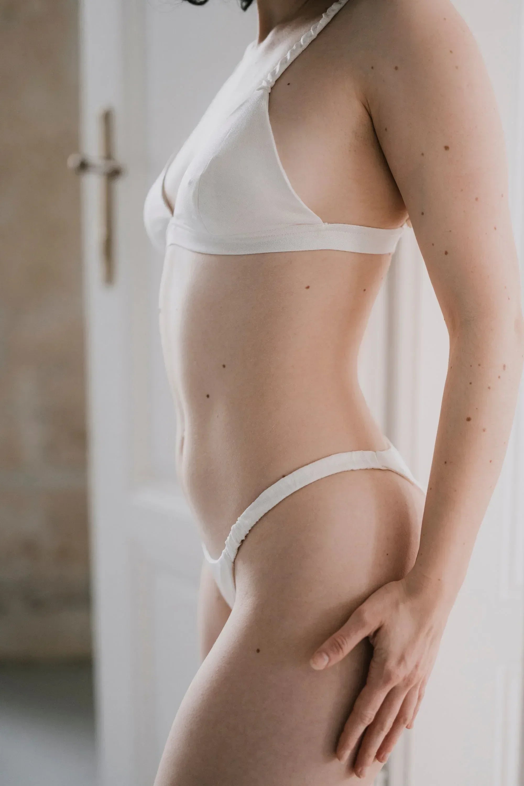 Silk Brazilian Briefs – White 5 Silk Bra – White - Zubek.Co