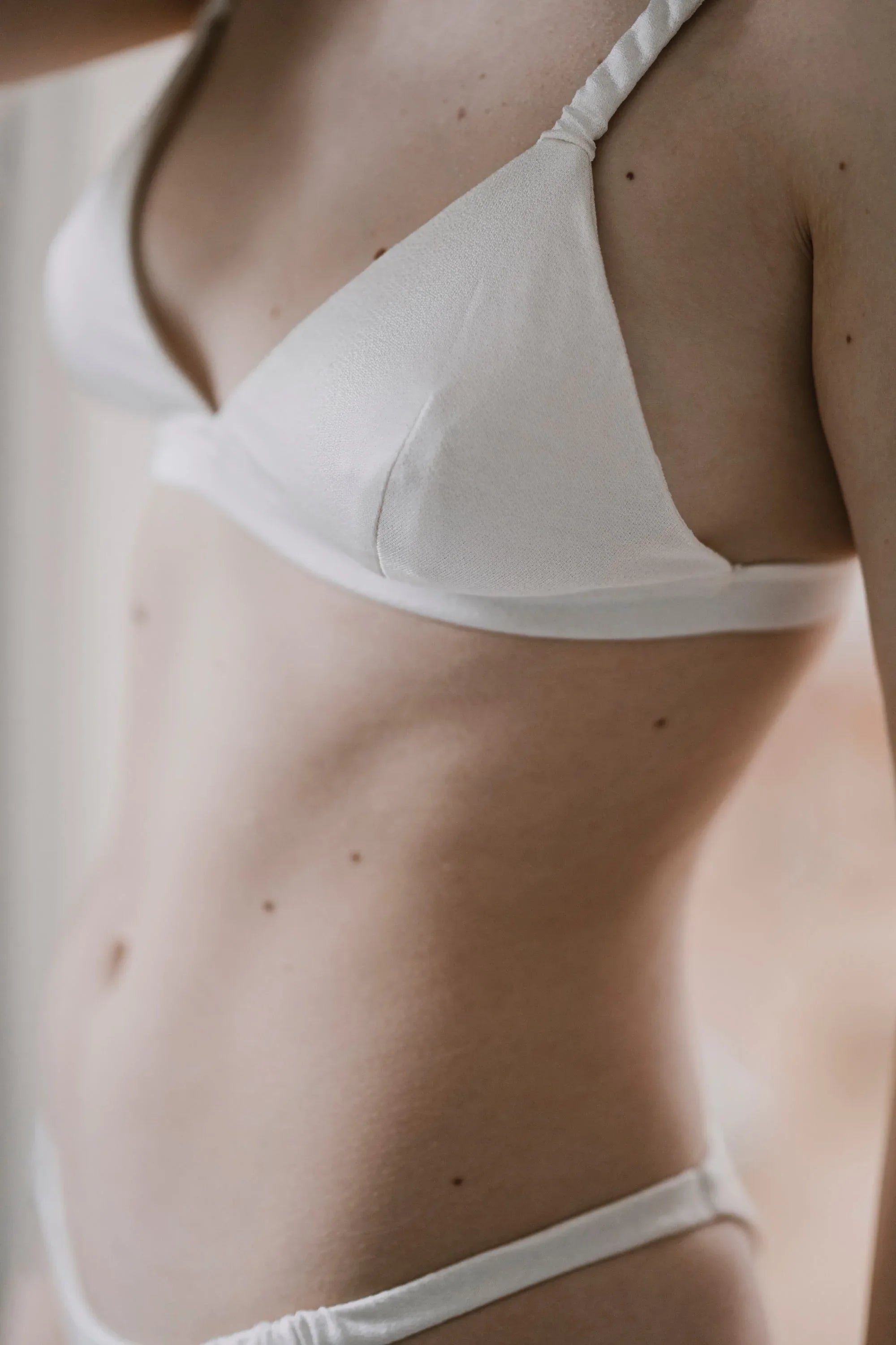 Silk Bra – White 8 Silk Bra – White - Zubek.Co