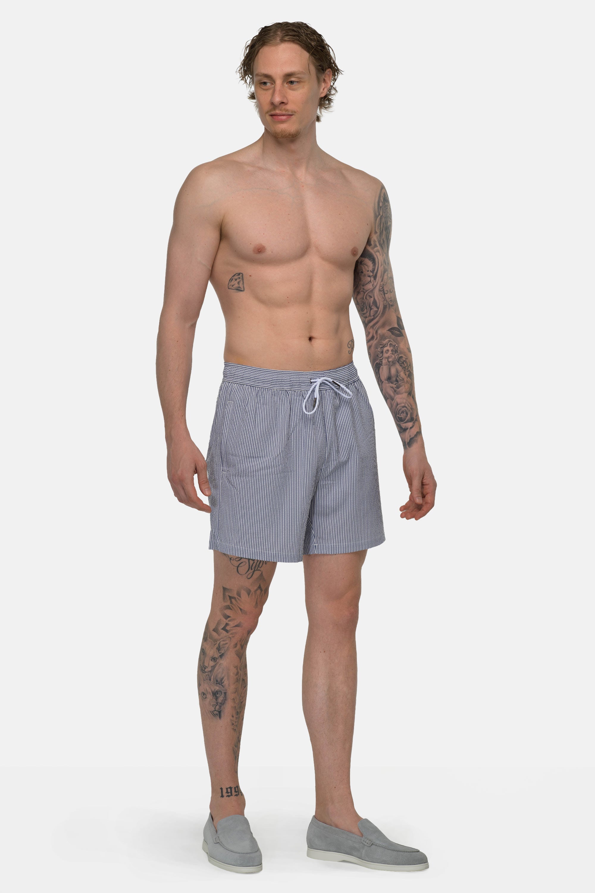 Seersucker Swim Shorts - Dark Blue 2 Vercate - Heren Zwembroek - Seersucker - Zakken met Ritssluiting - Donkerblauwe Streepjes